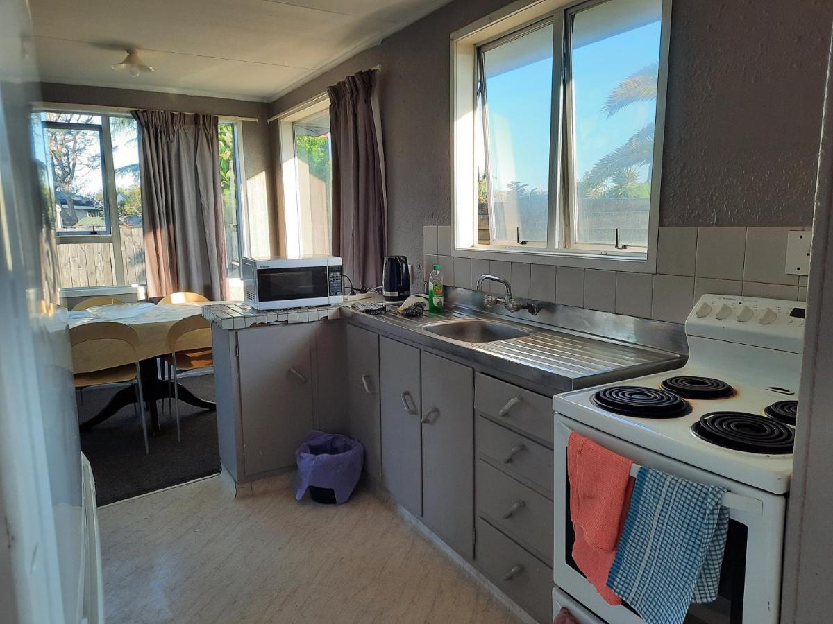 Mount Budget Accommodation Tauranga Exterior photo