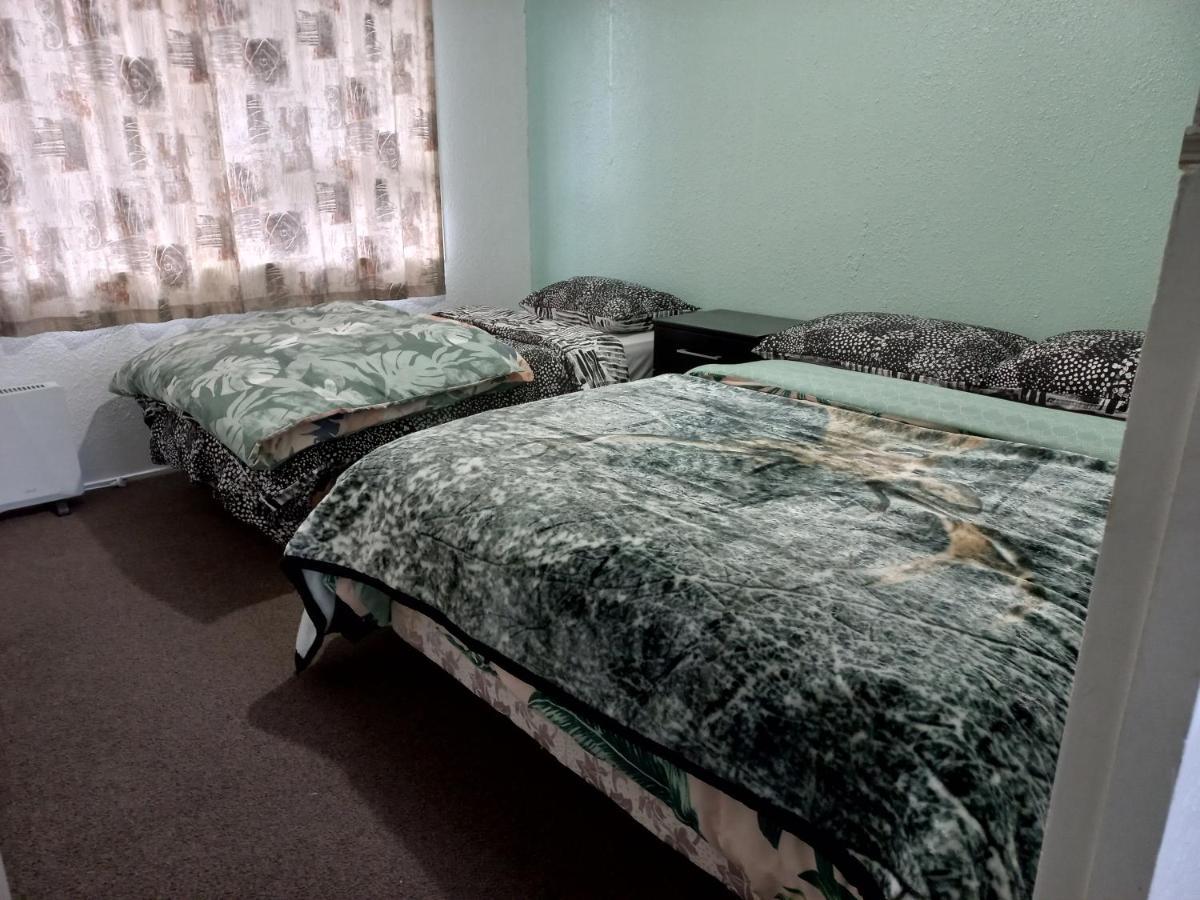 Mount Budget Accommodation Tauranga Exterior photo